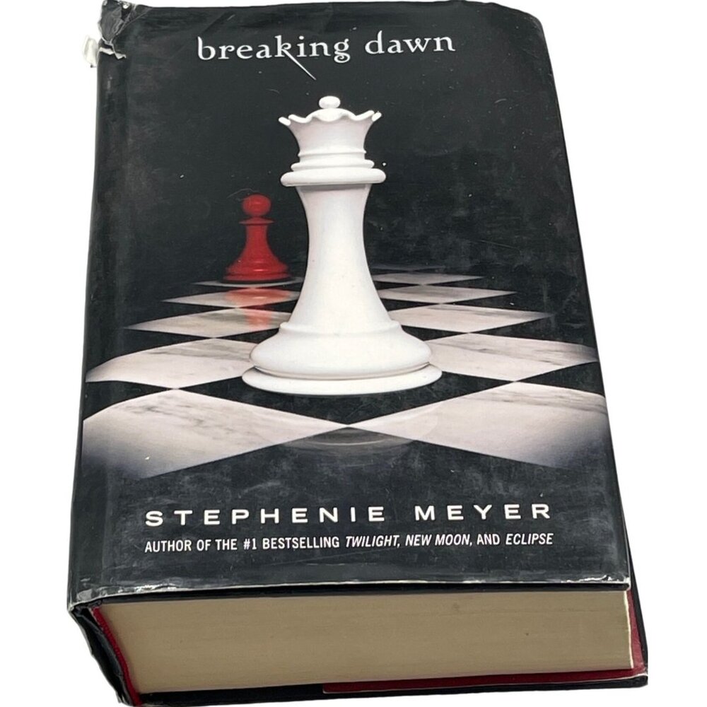 Breaking Dawn book 4 of Twilight Saga by Stephenie Meyer hardcover Book READ